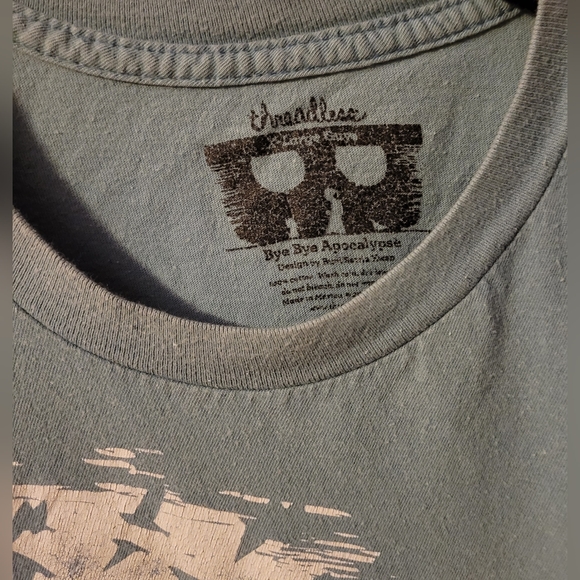 Threadless Nature Skull Tee - XL Men's - Picture 3 of 5